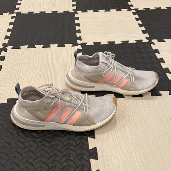 Adidas Women's Arkyn Grey Orange size 11 'Grey Orange - Picture 1 of 11